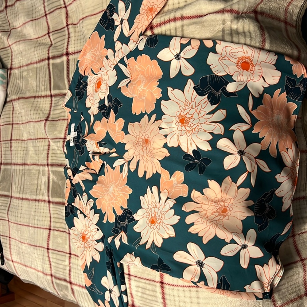 Lightweight blouse, floral